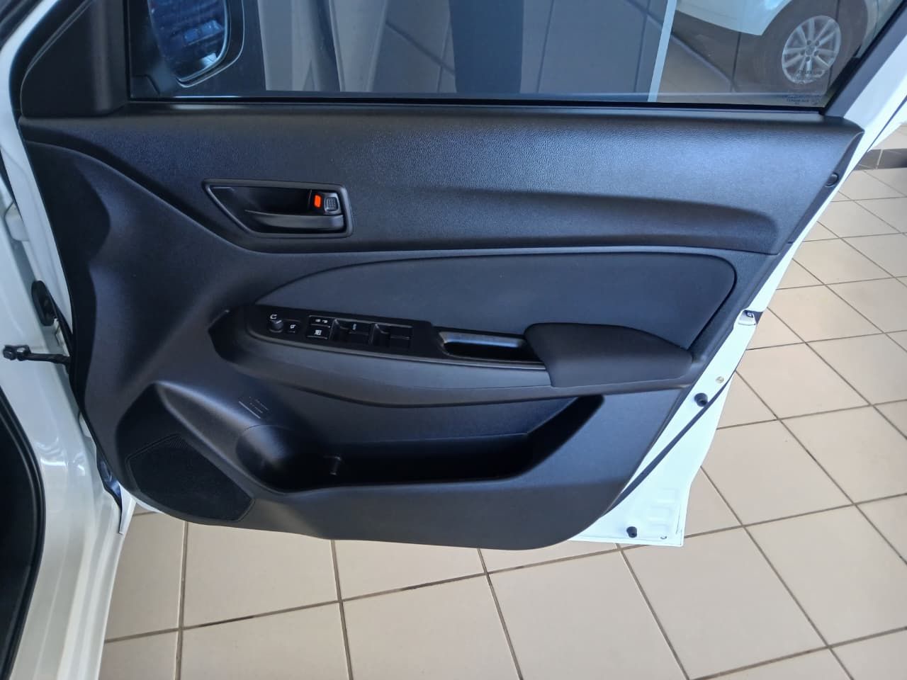SUZUKI SWIFT DZIRE 1.2 GA