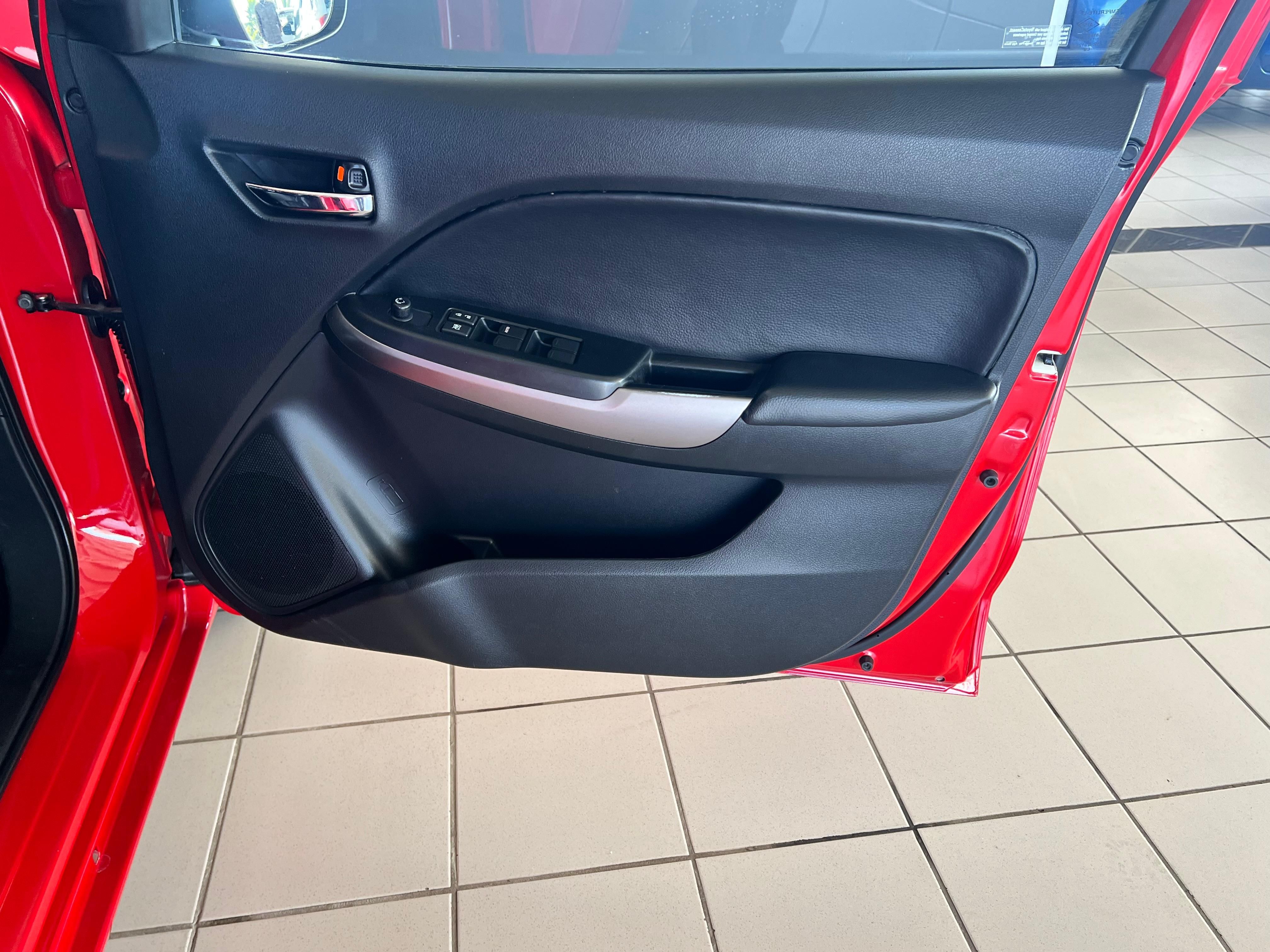 TOYOTA STARLET STARLET 1.4 Xi