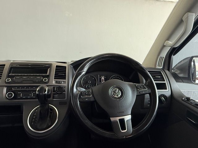 VOLKSWAGEN CARAVELLE T5 2,0 BIDL AUTO CARAVELLE T5 2,0 BIDL AUTO