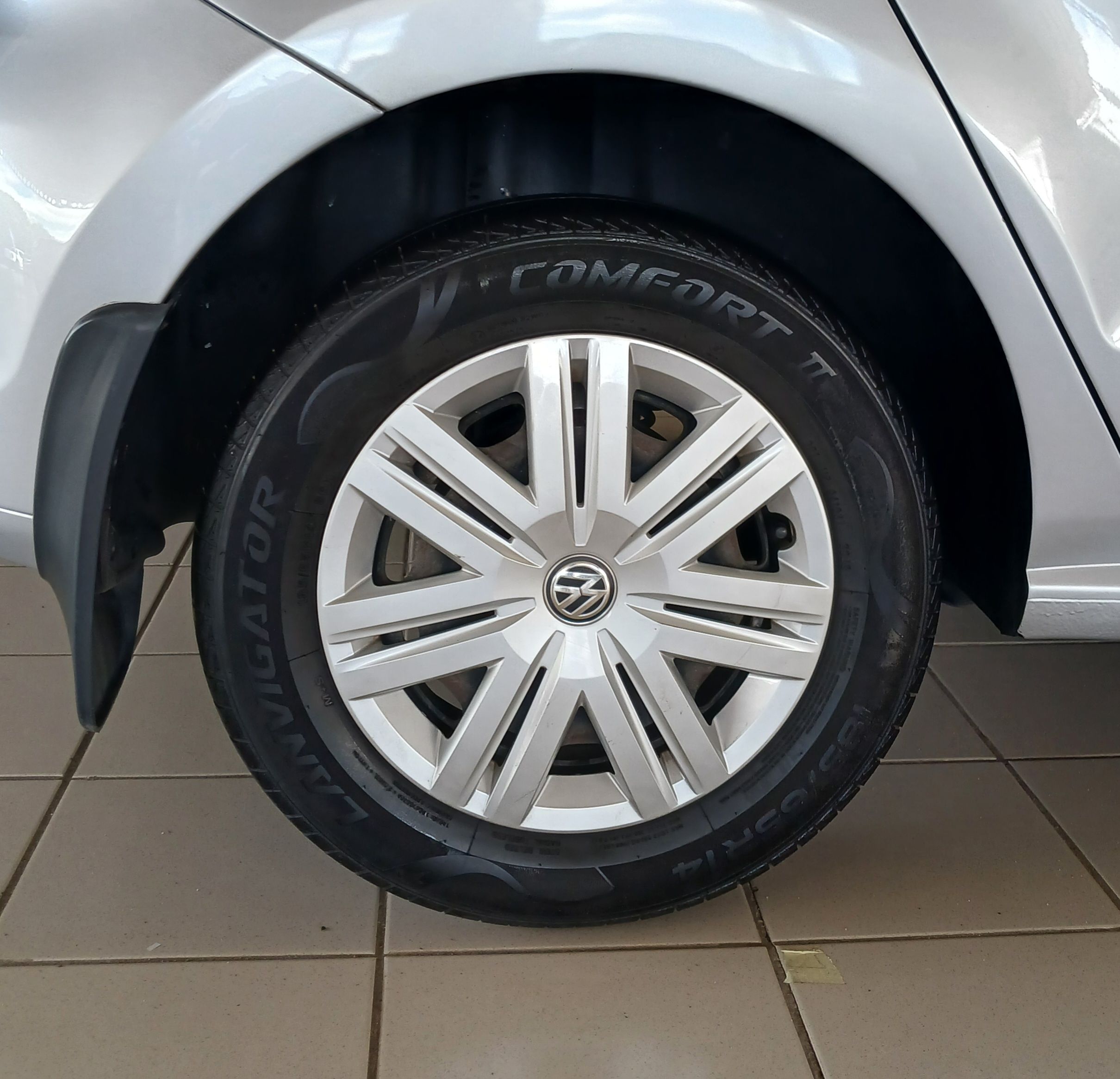 VOLKSWAGEN POLO VIVO 1,4 TRENDLINE POLO VIVO 1,4 TRENDLINE