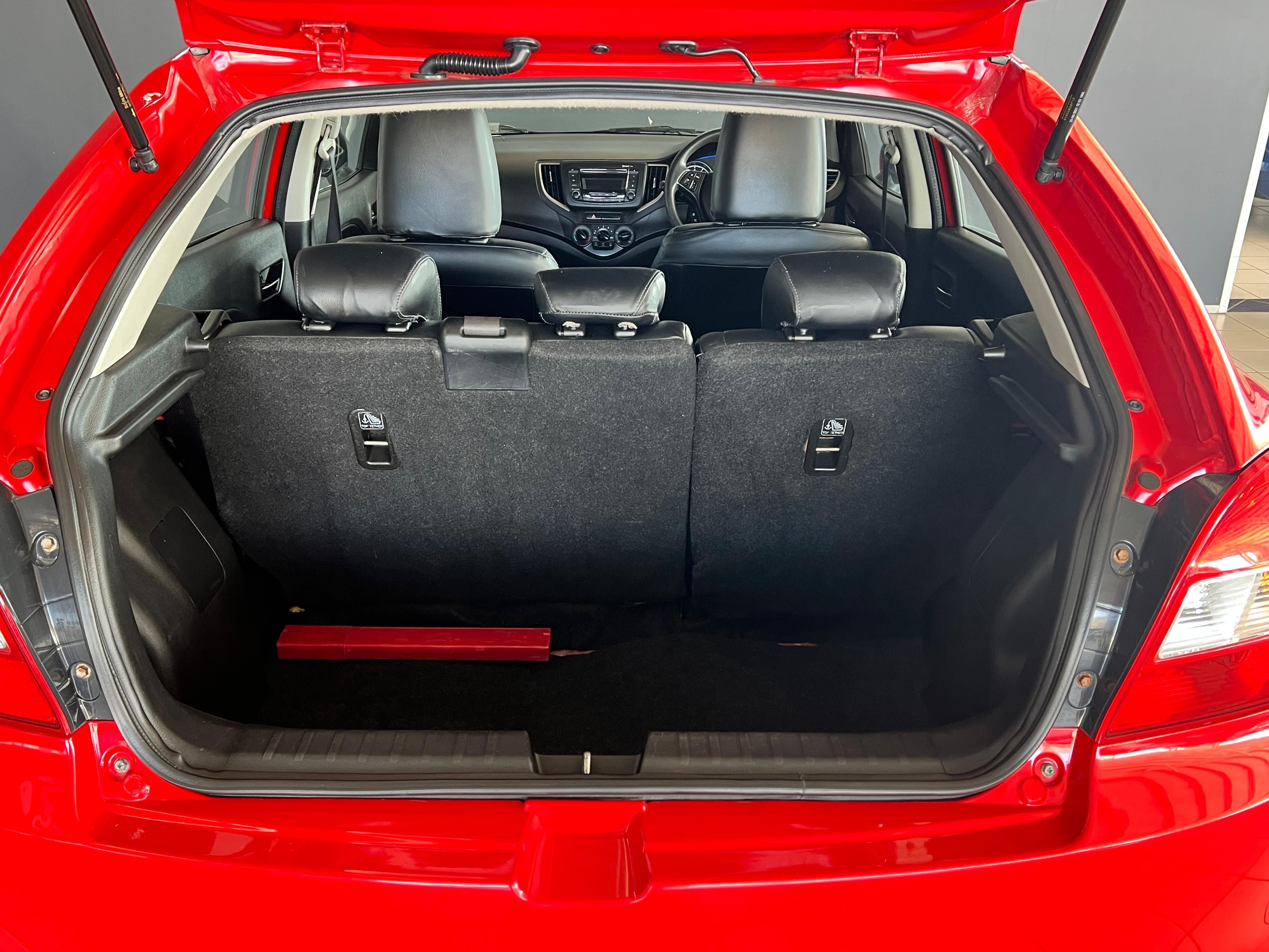 TOYOTA STARLET STARLET 1.4 Xi