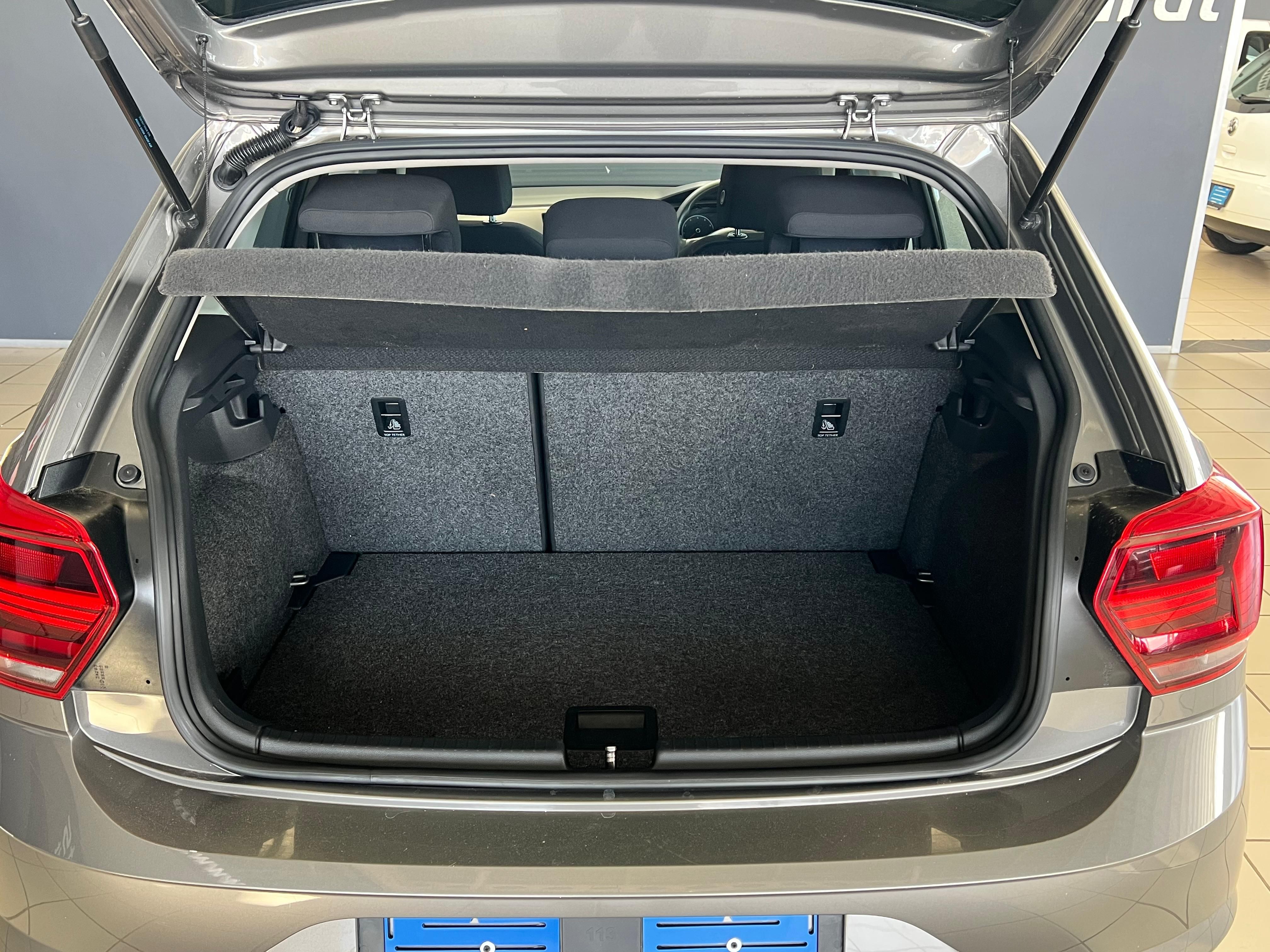 VOLKSWAGEN POLO POLO 1.0 TSI TRENDLINE - 12
