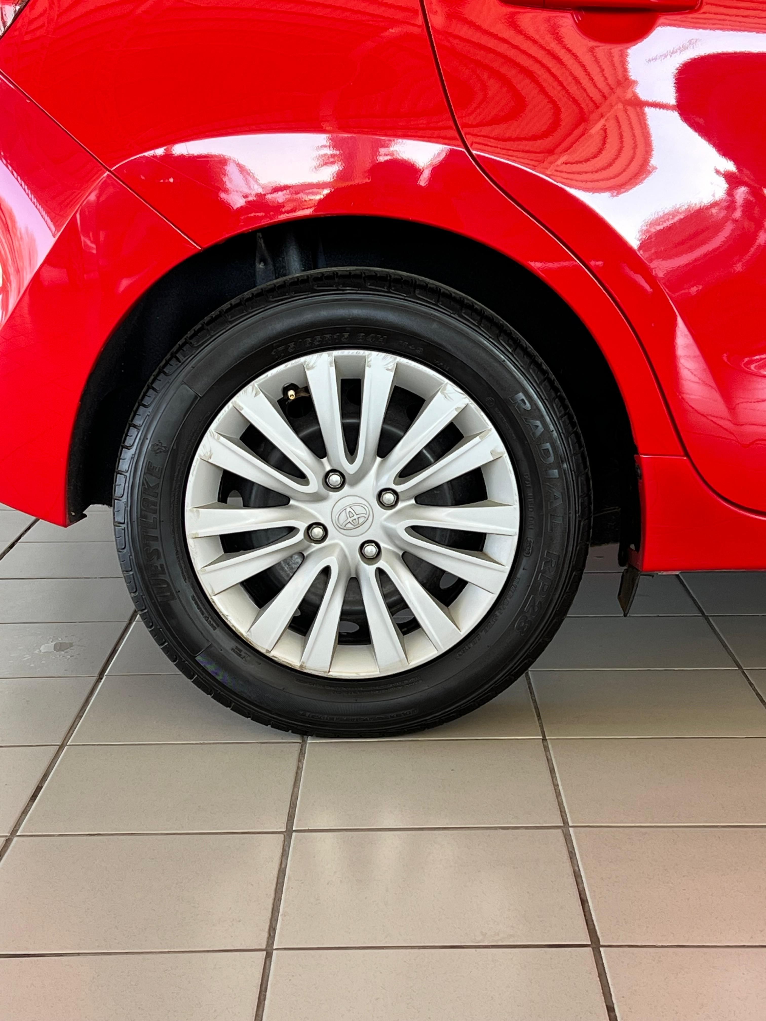 TOYOTA STARLET STARLET 1.4 Xi