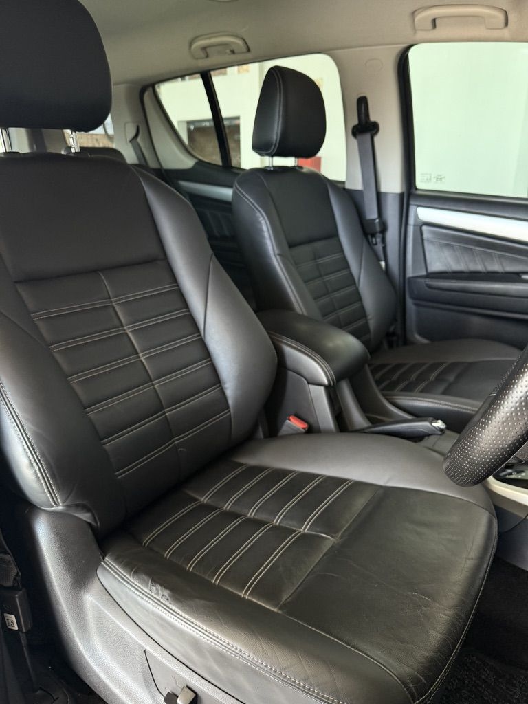 ISUZU MU-X3,0 MU-X 3,0