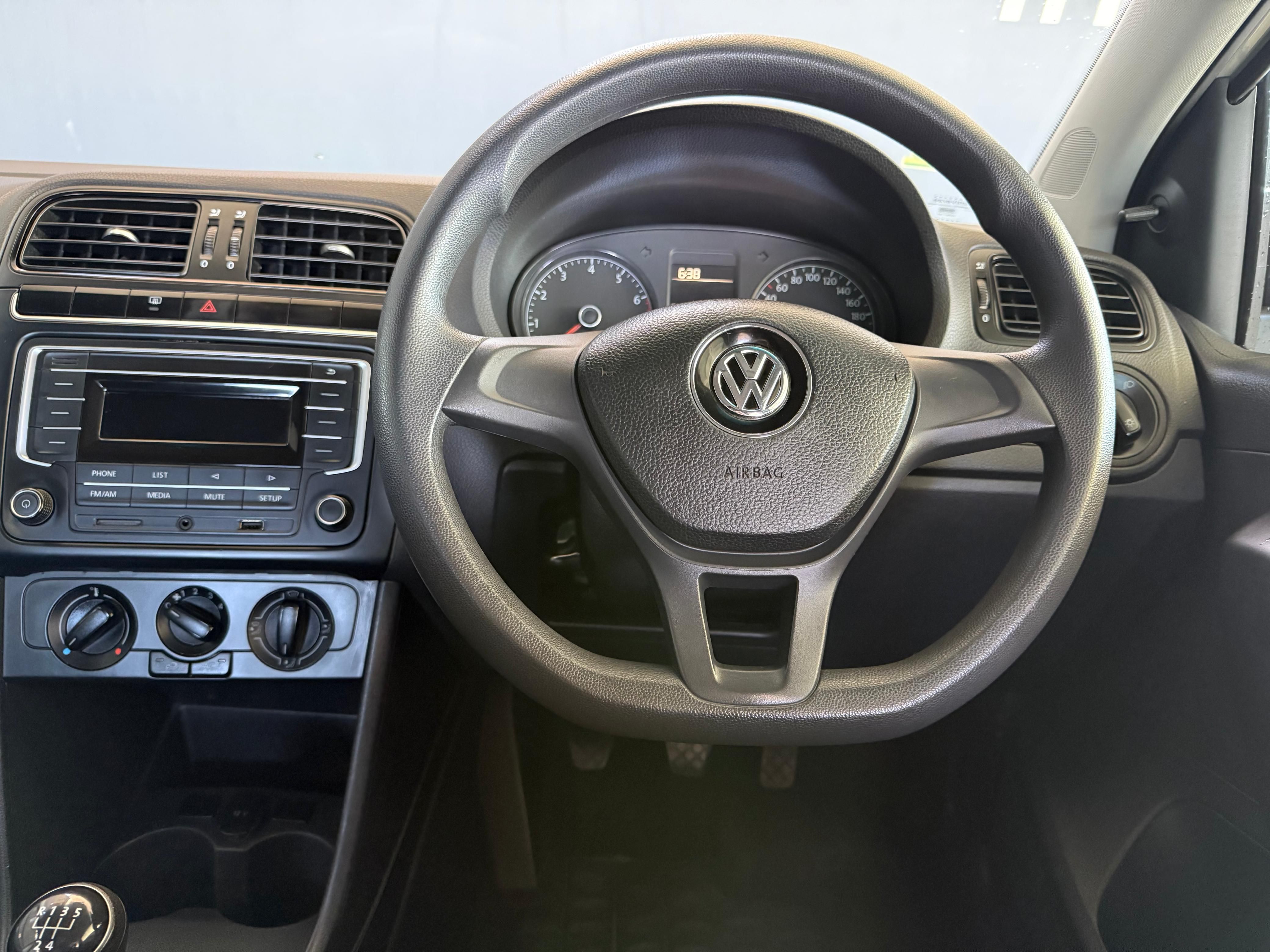 VOLKSWAGEN POLO VIVO 1,4 TRENDLINE POLO VIVO 1,4 TRENDLINE