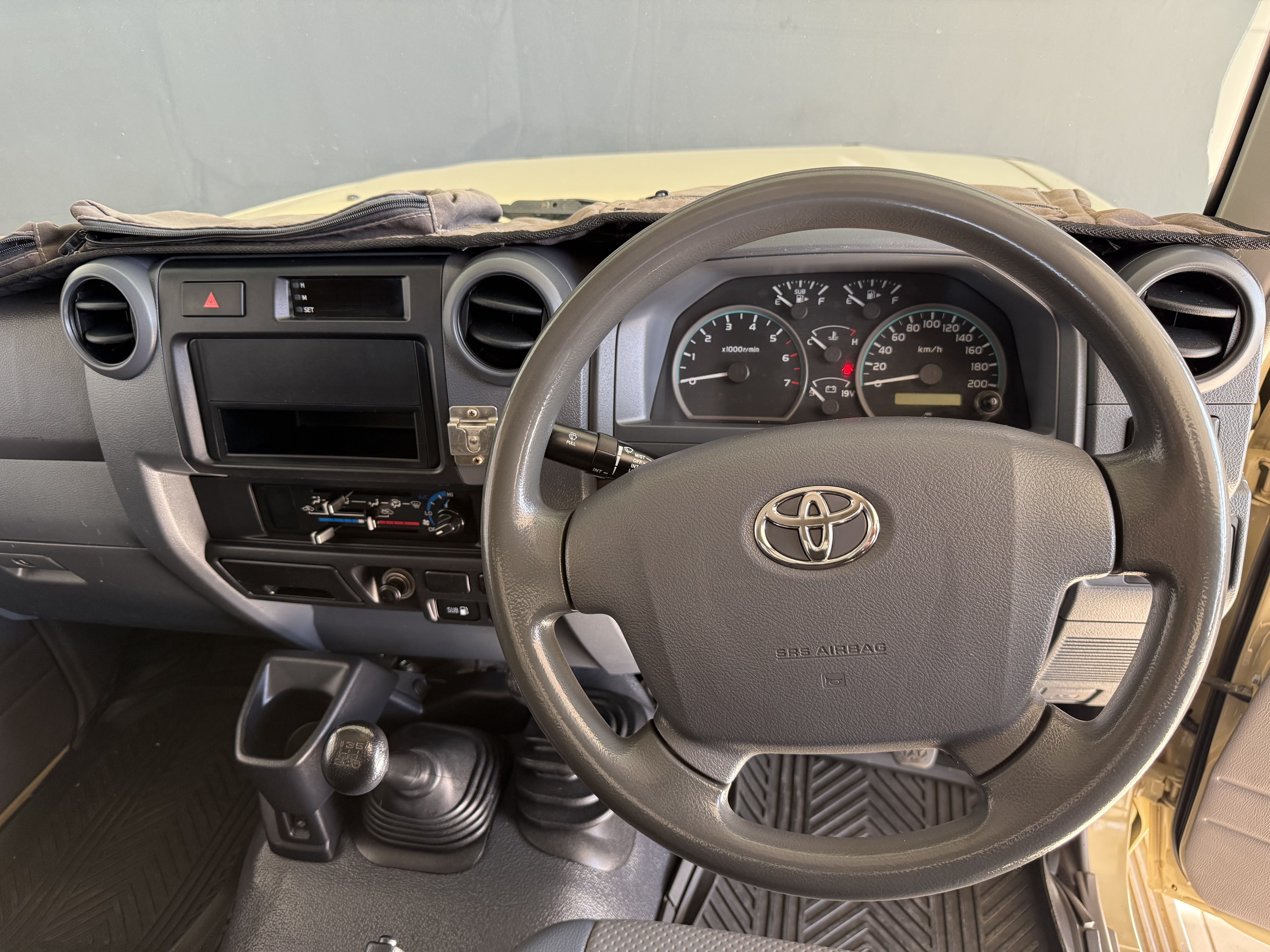TOYOTA LAND CRUISER 79 4,0 LAND CRUISER 79 4,0