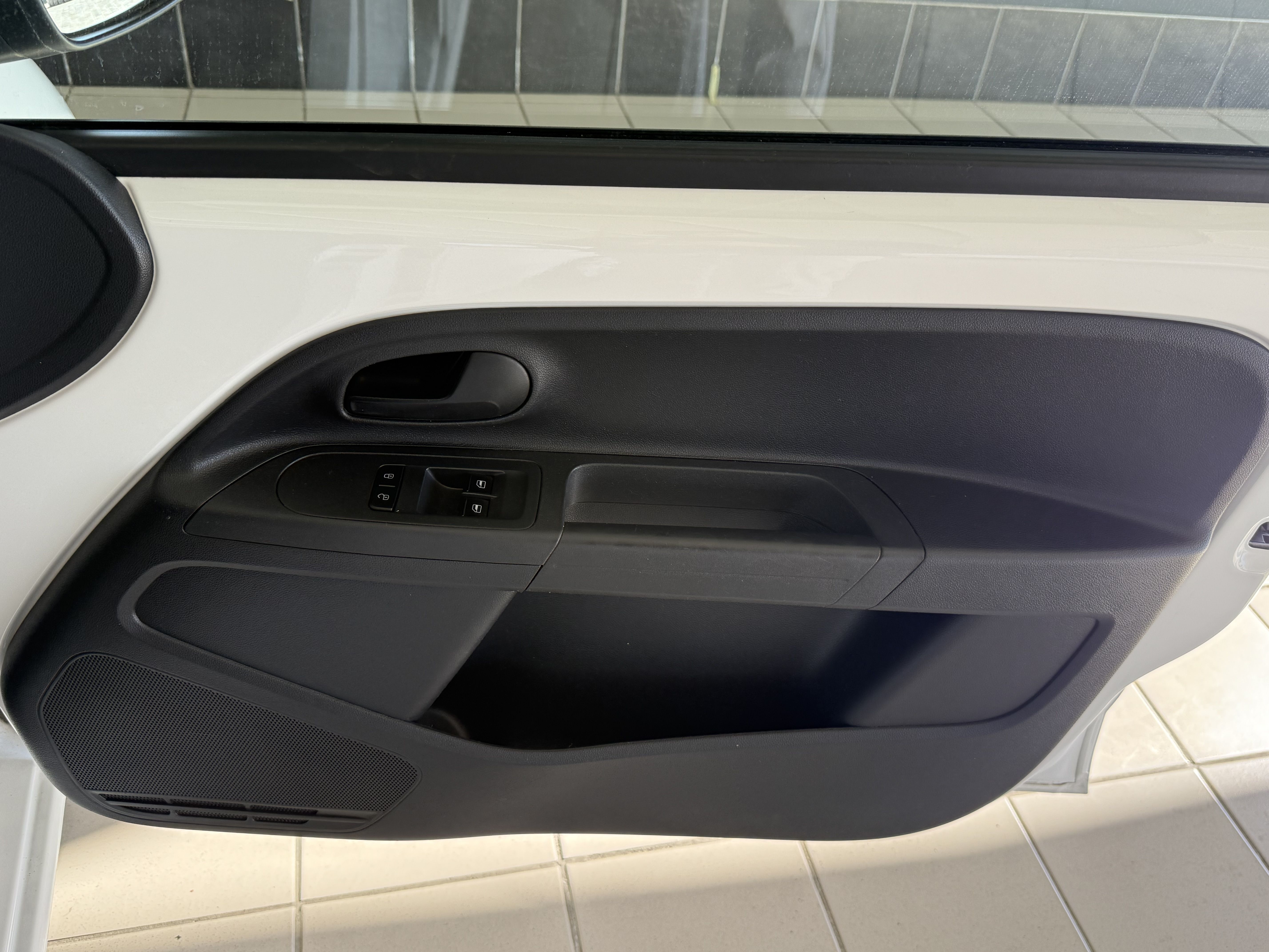 VOLKSWAGEN UP! TAKE UP UP! TAKE UP