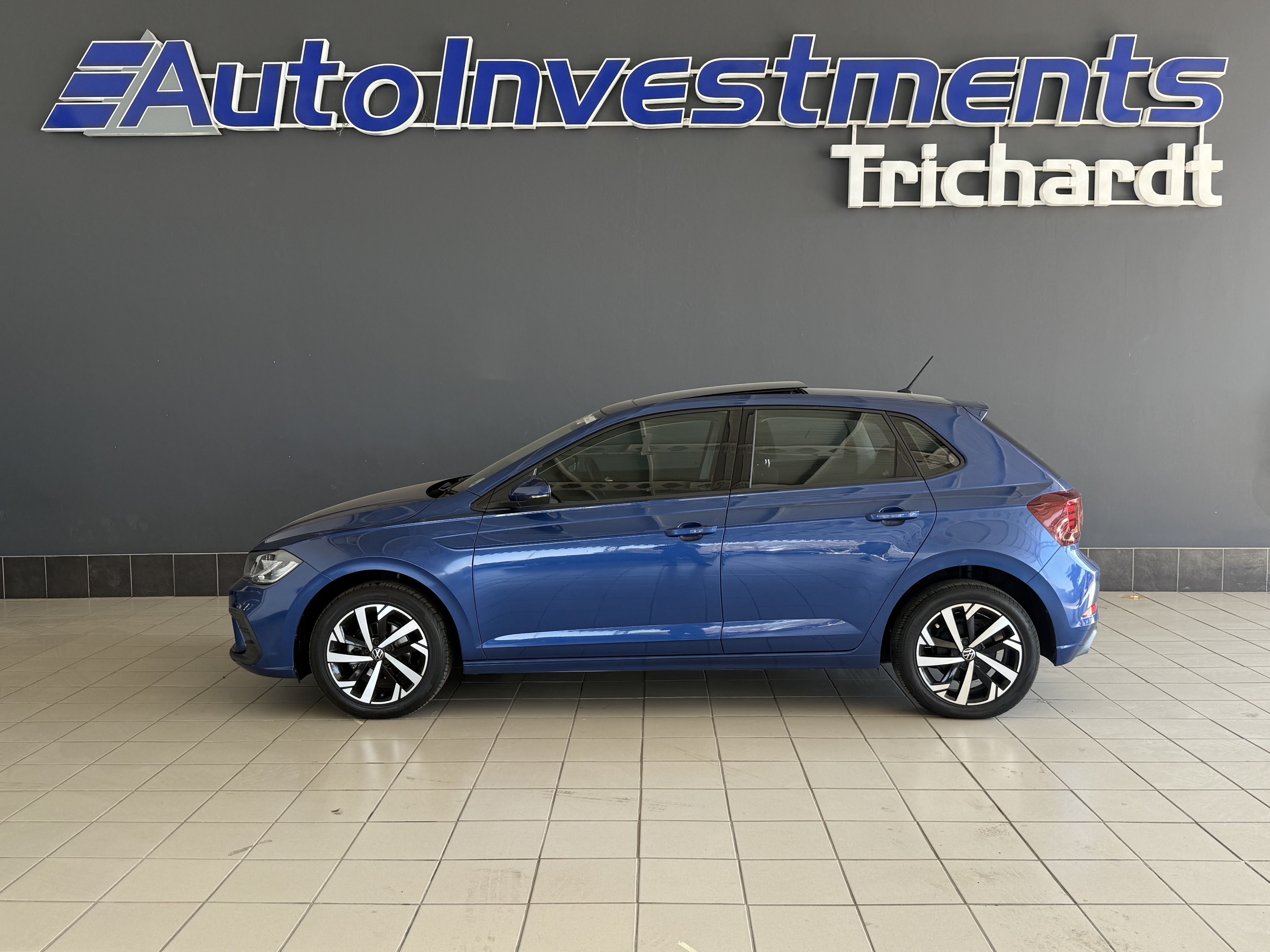 VOLKSWAGEN POLO 1,0 TSI LIFE POLO 1,0 TSI LIFE +SUNROOF