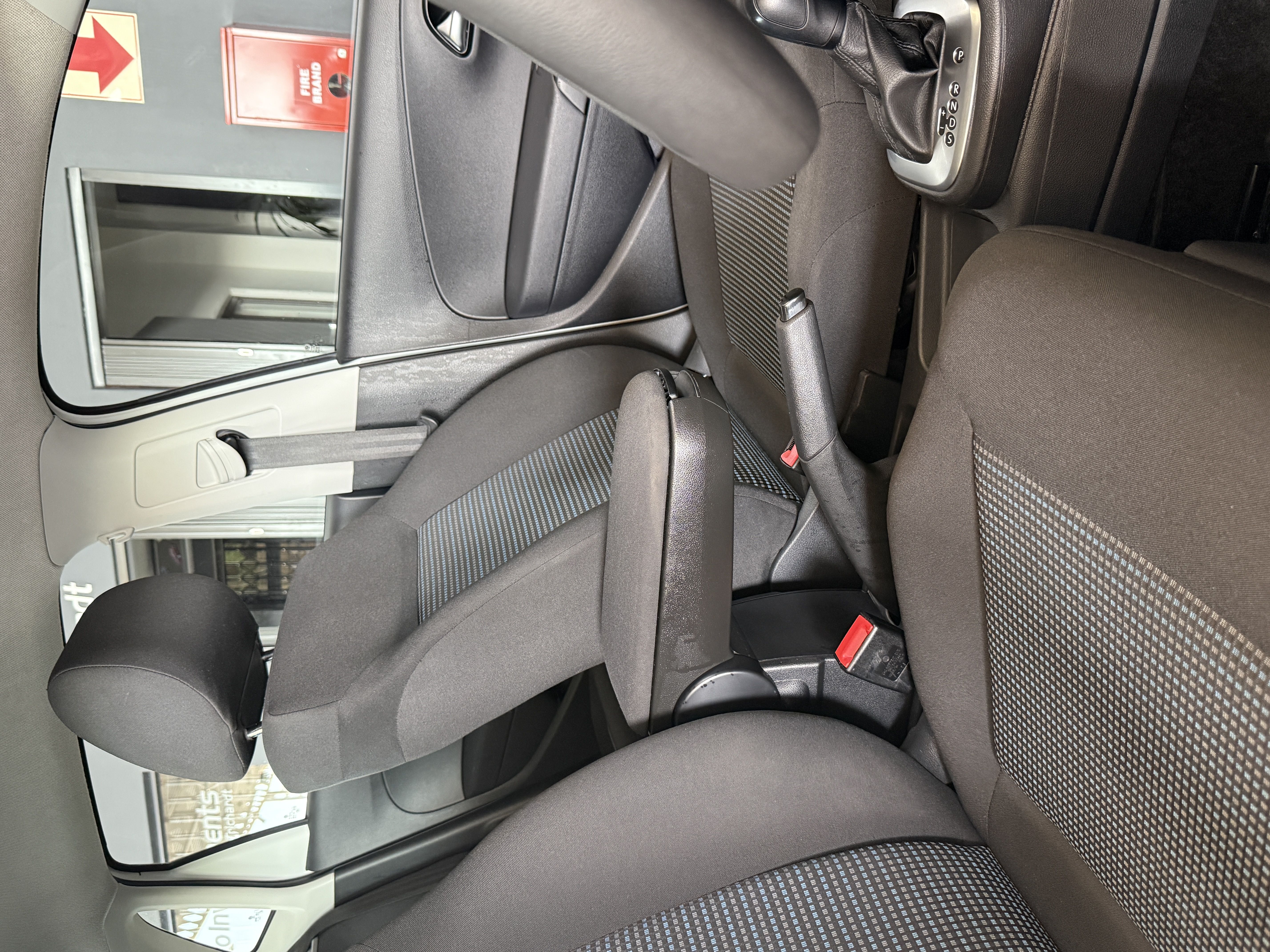 Volkswagen Polo Vivo 1.6 Comfortline Polo Vivo 1.6 Comfortline