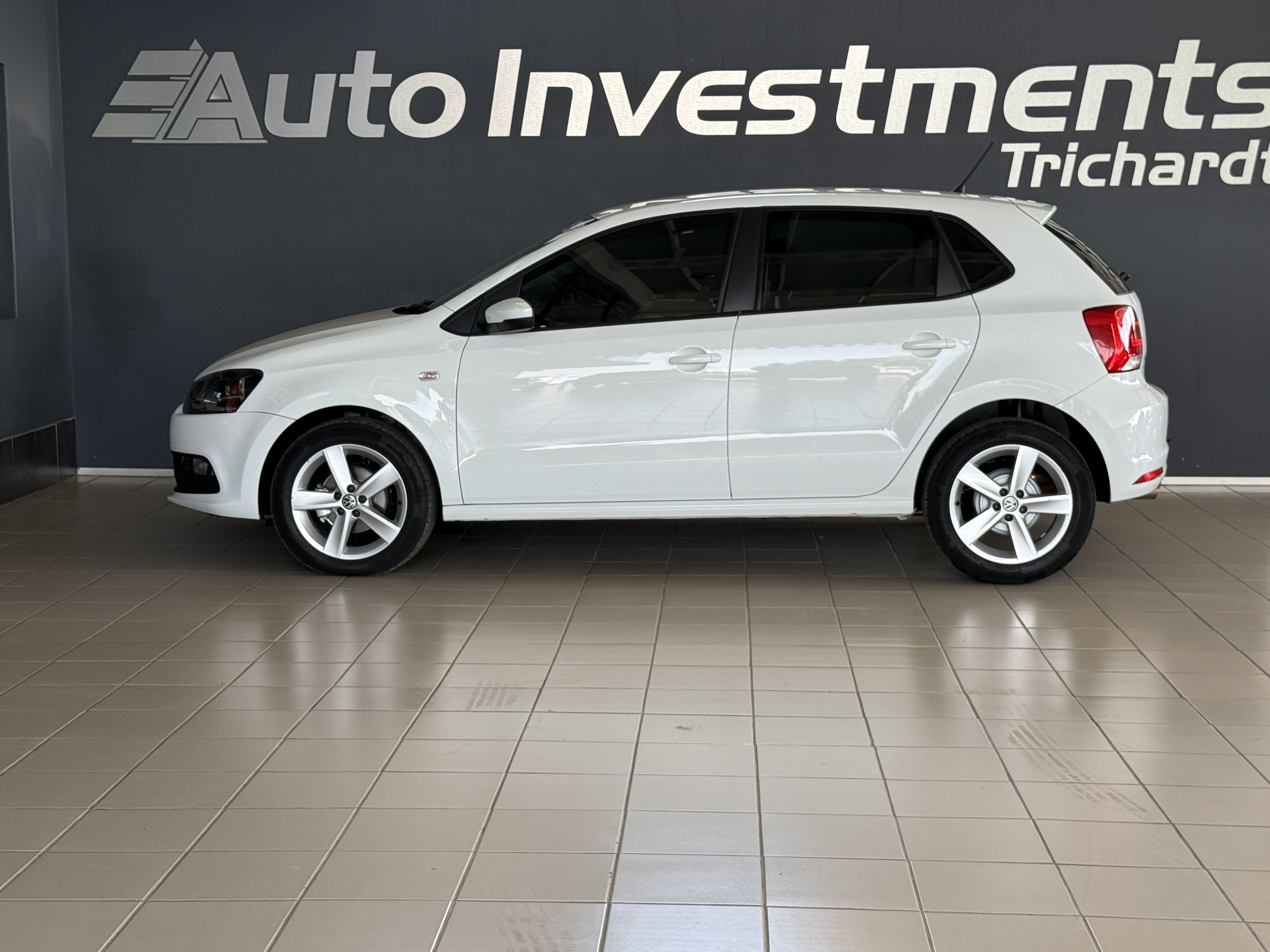 Volkswagen Polo Vivo 1.6 Comfortline Polo Vivo 1.6 Comfortline