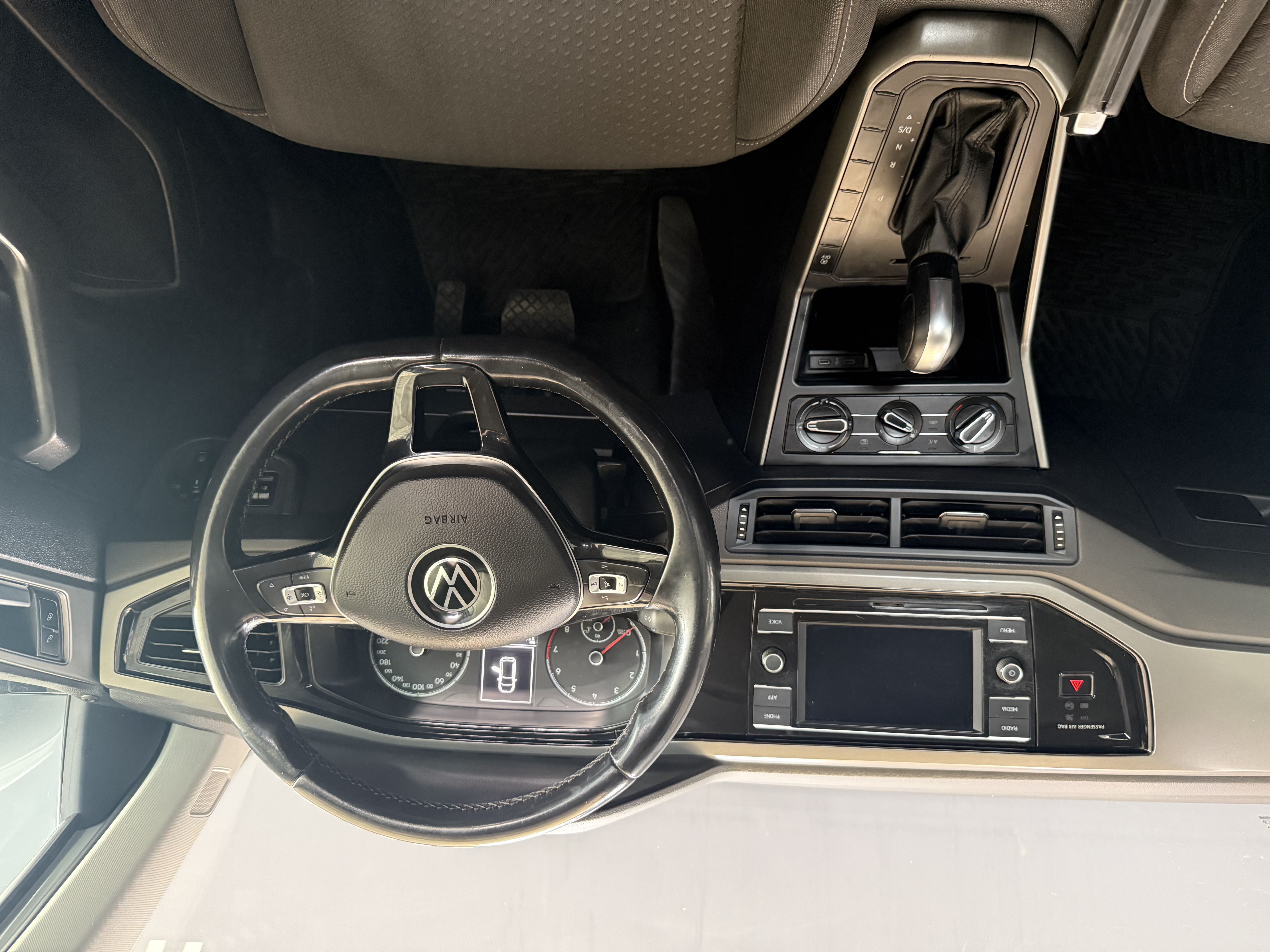Volkswagen Polo 1.0TSI  Comfortline DSG Polo 1.0TSI  Comfortline DSG