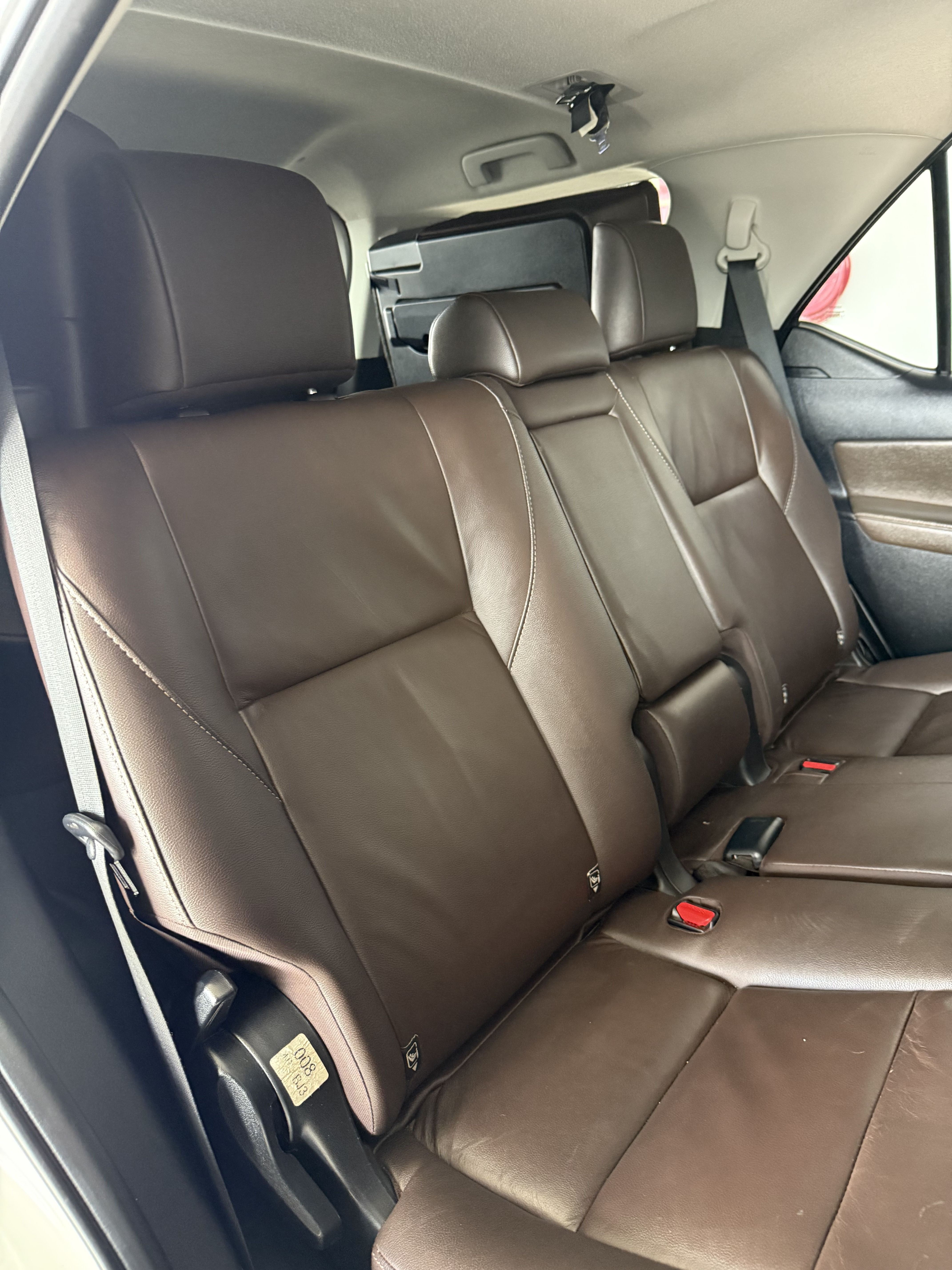 Toyota FORTUNER 2.4GD-6 FORTUNER 2.4GD-6