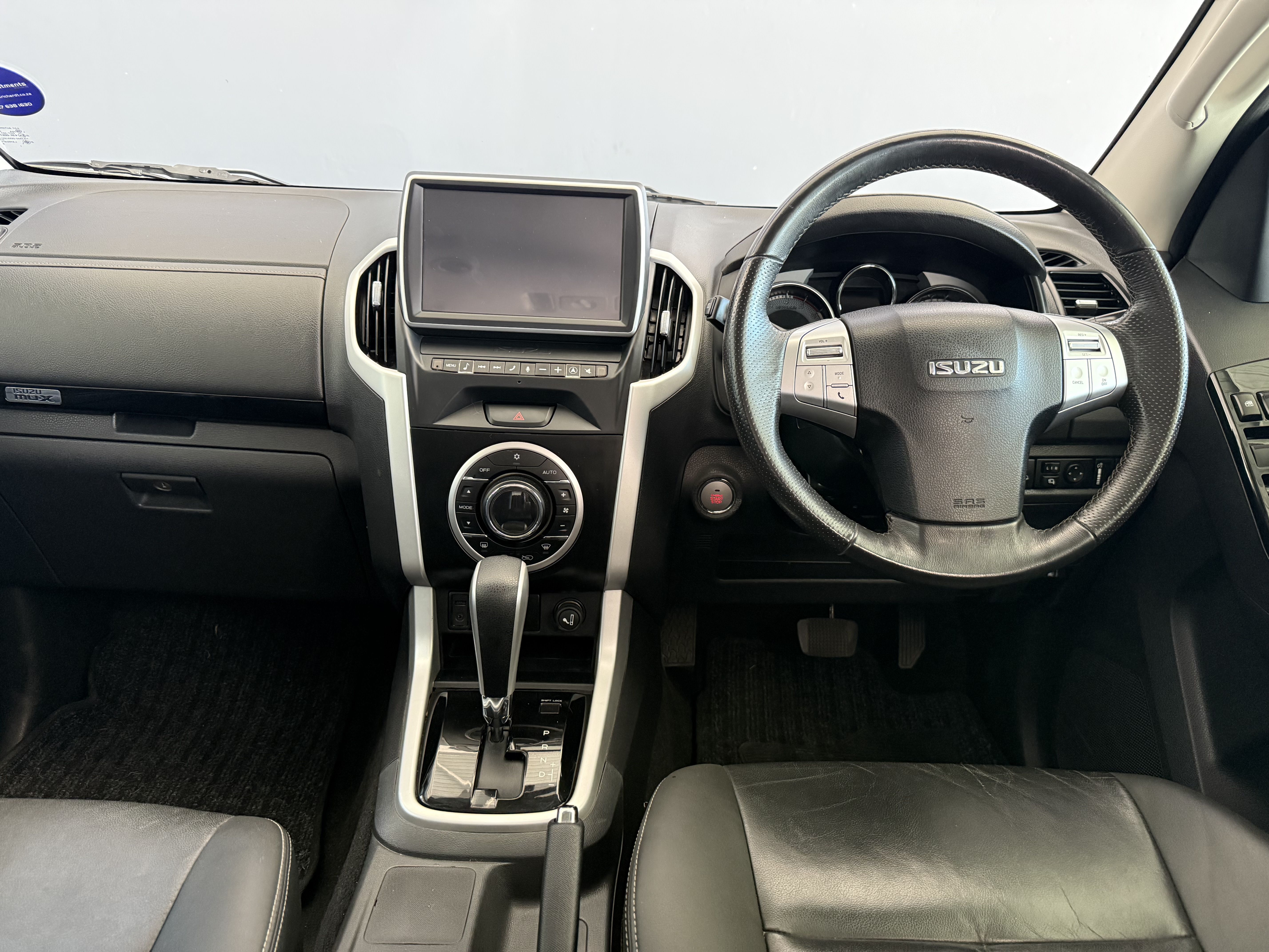 ISUZU MU-X3,0 MU-X 3,0