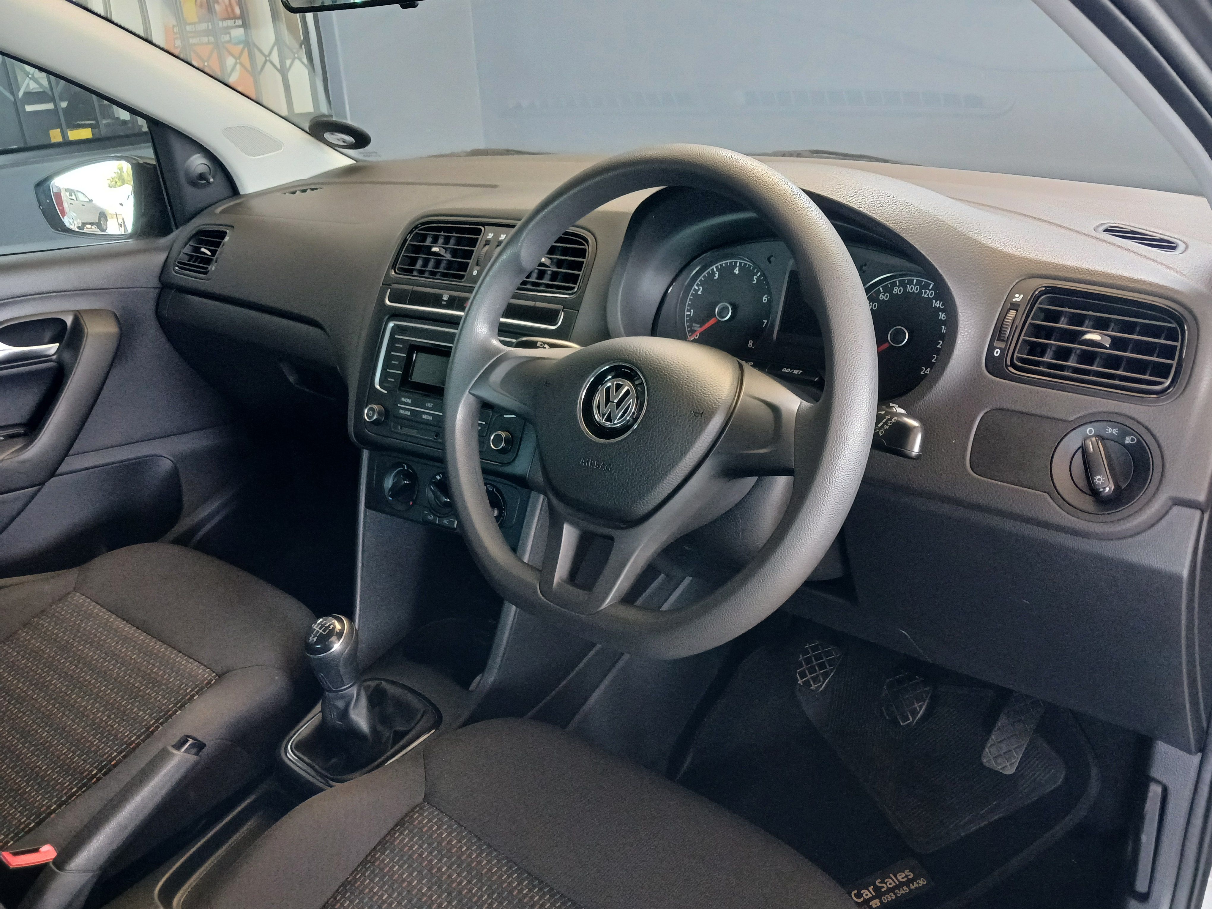 VOLKSWAGEN POLO VIVO 1,4 TRENDLINE POLO VIVO 1,4 TRENDLINE