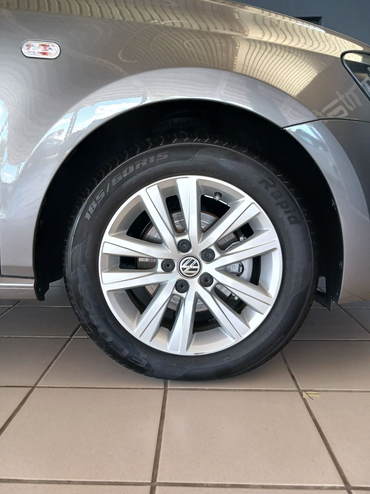 VOLKSWAGEN POLO VIVO 1,4 TRENDLINE POLO VIVO 1,4 TRENDLINE