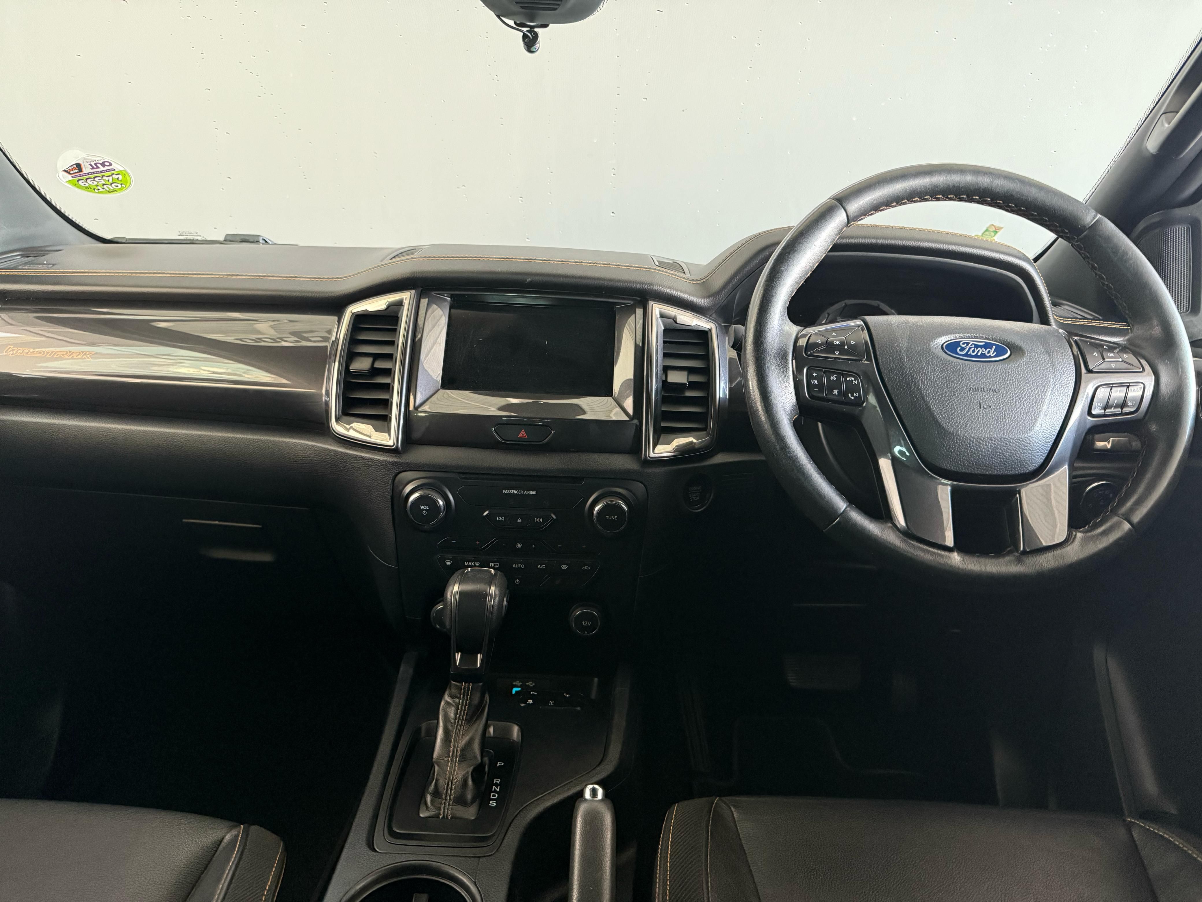 Ford Ranger 2.0D BI-Turbo A/T Ranger 2.0D BI-TURBO A/T