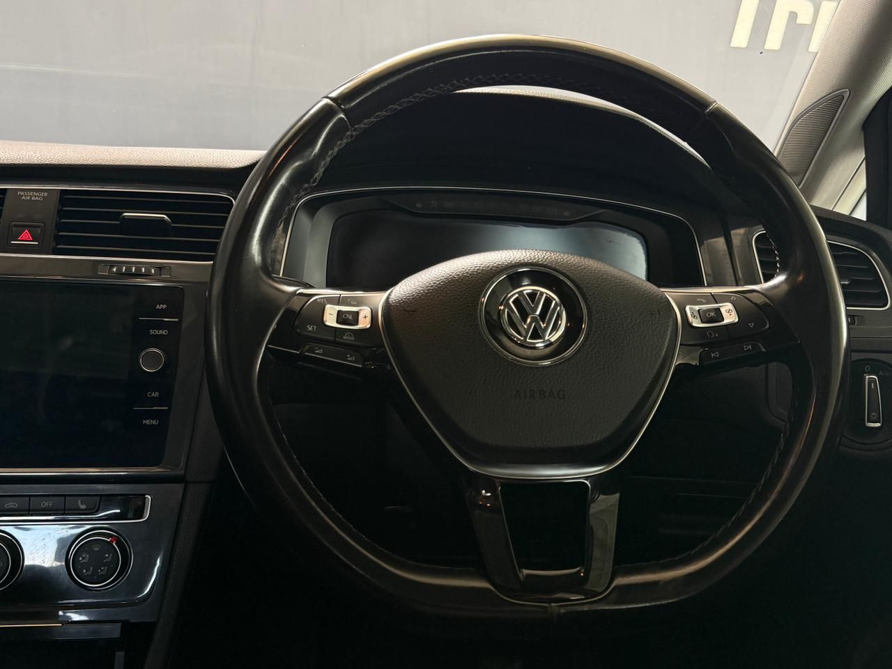 Volkswagen Golf 7 1.0 TSI Comfortline Golf 7 1.0 TSI Comfortline