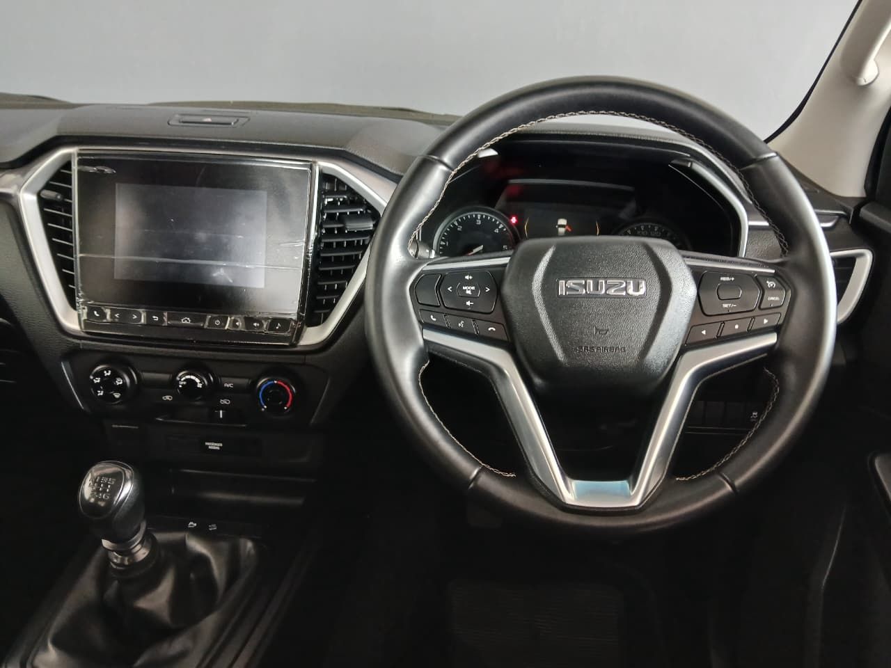 Isuzu D-MAX 1.9 DDI HR LS E-CAB D-MAX 1.9 DDI HR LS E-CAB