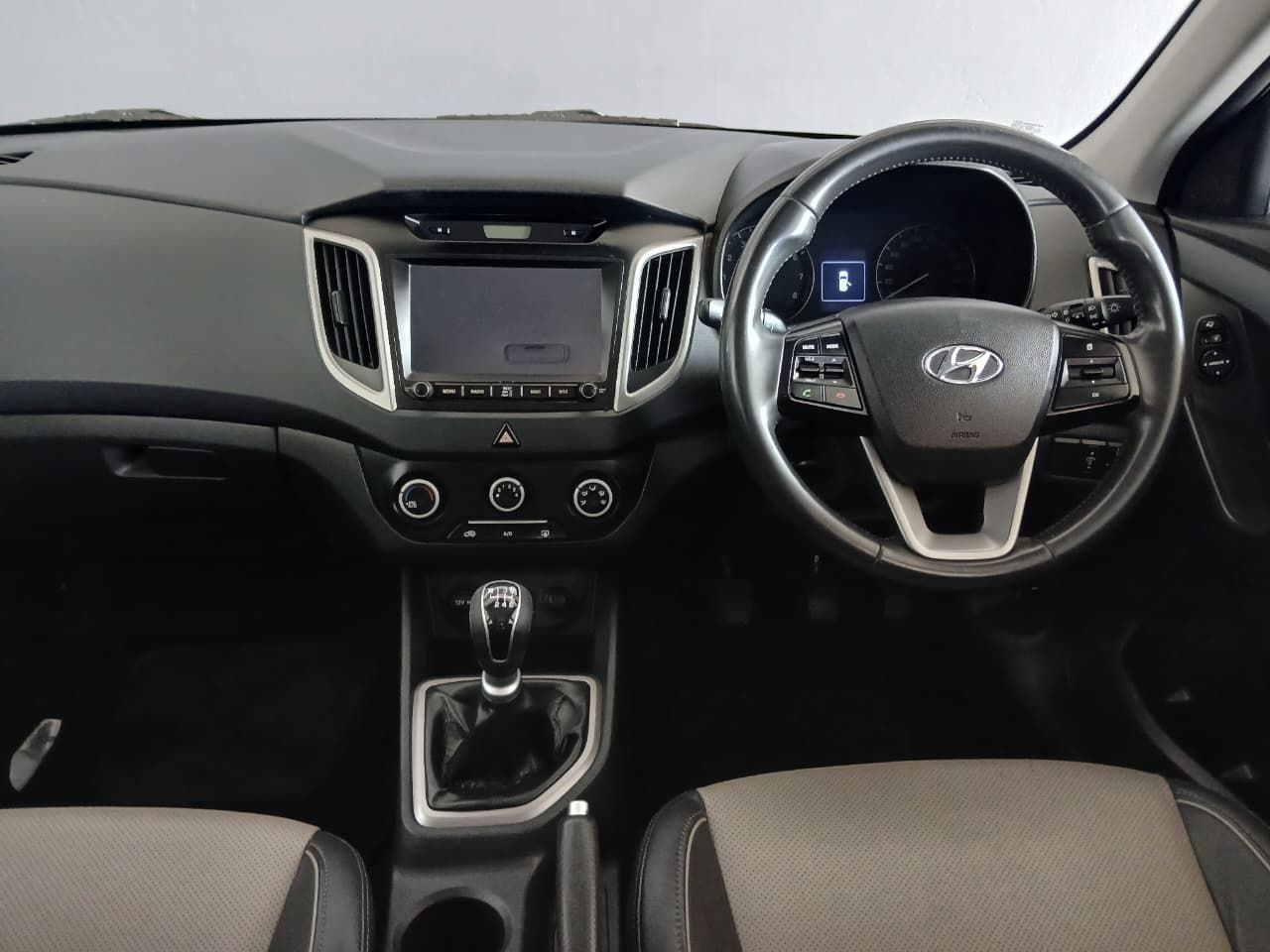 Hyundai Creta 1.6 Executive M/T Creta 1.6 Executive M/T