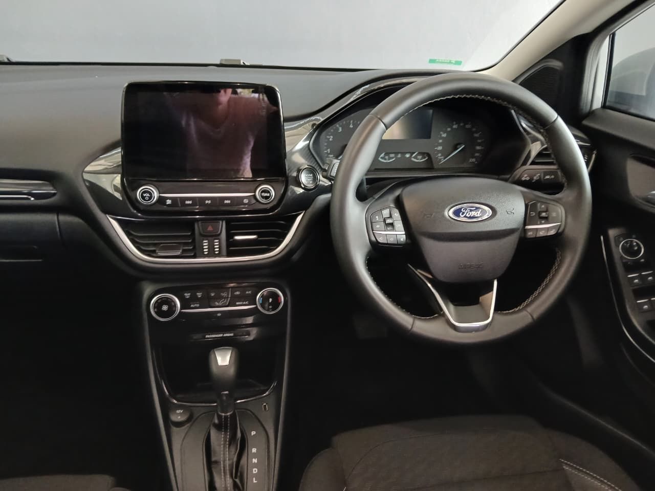 Ford Puma 1.0 Titanium A/T Puma 1.0 Titanium A/T