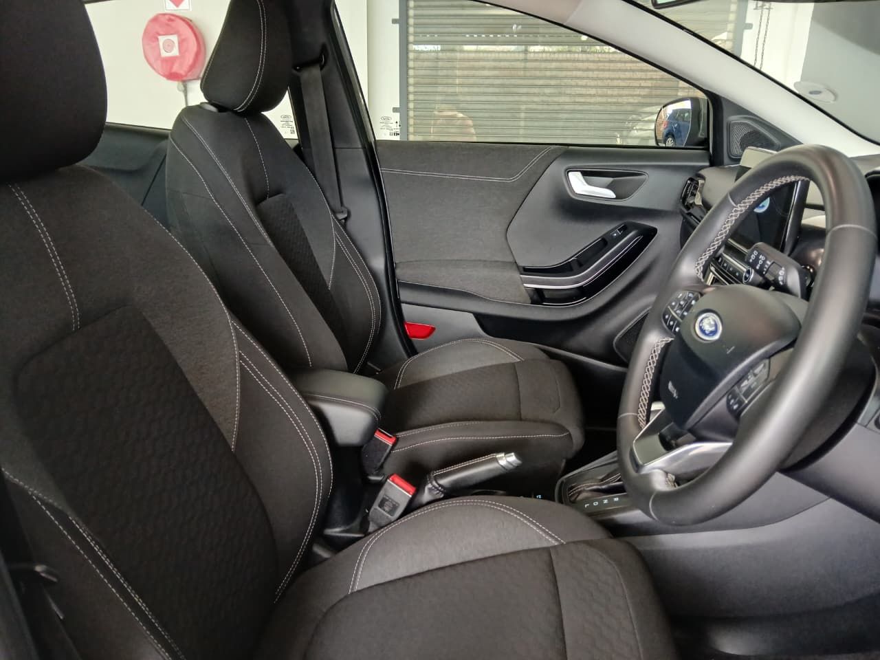 Ford Puma 1.0 Titanium A/T Puma 1.0 Titanium A/T