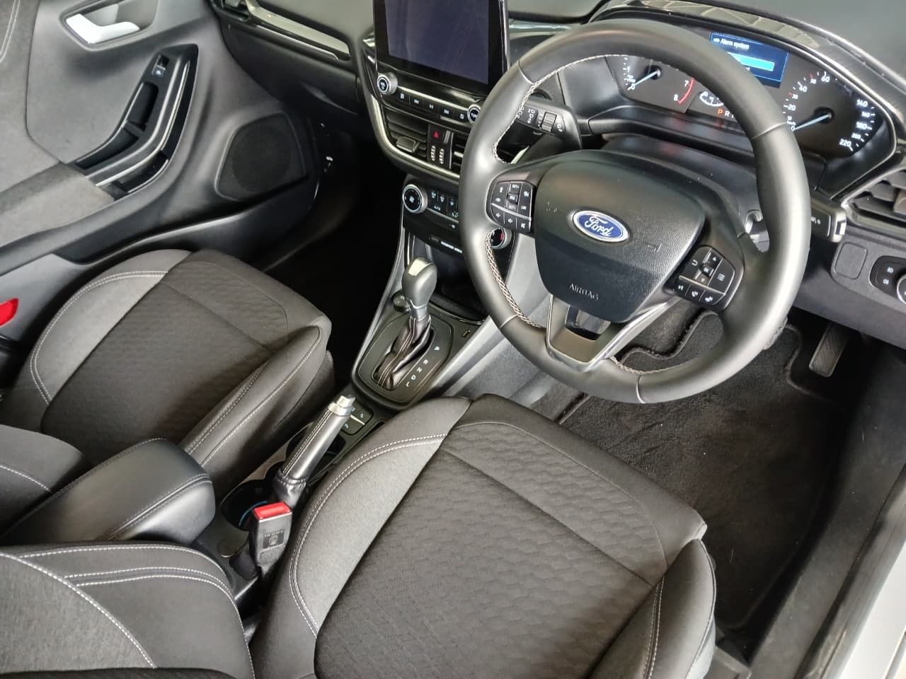 Ford Puma 1.0 Titanium A/T Puma 1.0 Titanium A/T