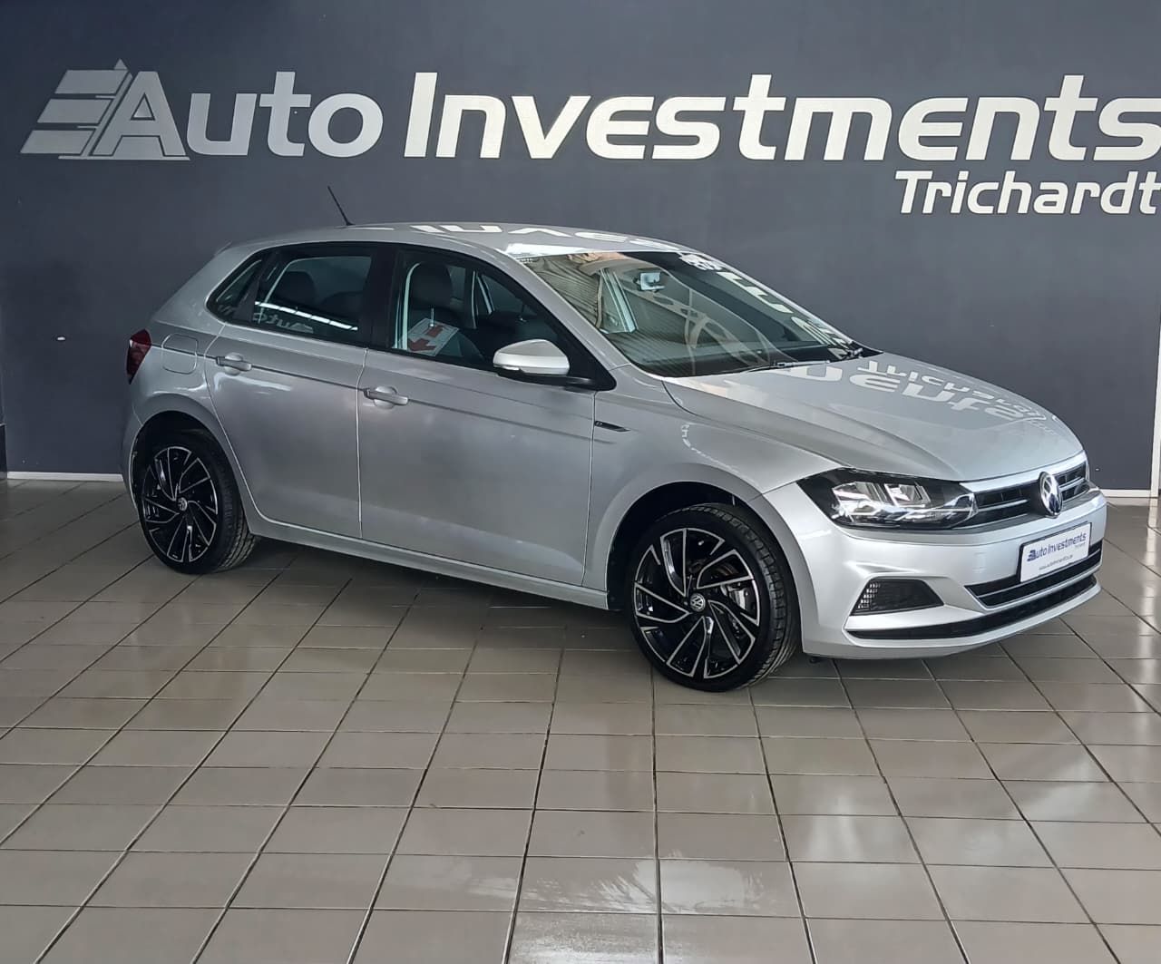 Volkswagen Polo 1.0 TSI Trendline Polo 1.0 TSI Trendline - 1