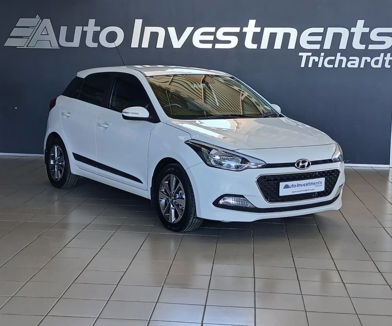 Hyundai i20 1.4 Fluid 5DR A/T i20 1.4 Fluid 5DR A/T - 1