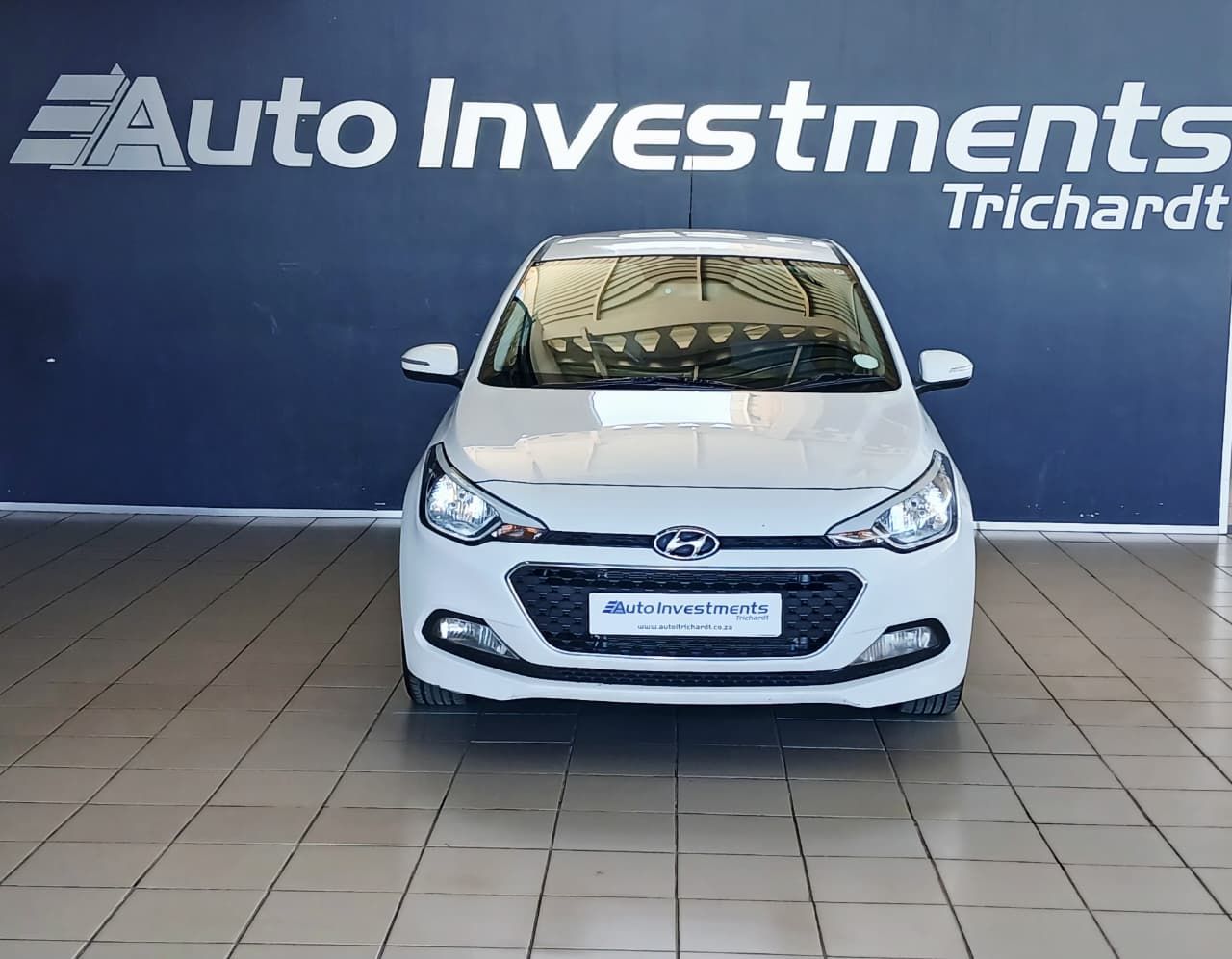 Hyundai i20 1.4 Fluid 5DR A/T i20 1.4 Fluid 5DR A/T - 2