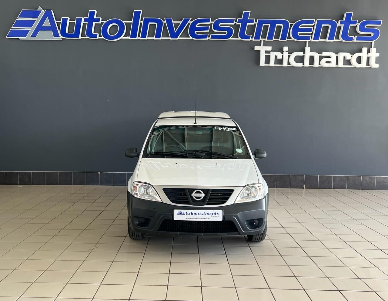 Nissan NP200 1.6i Base NP200 1.6i Base