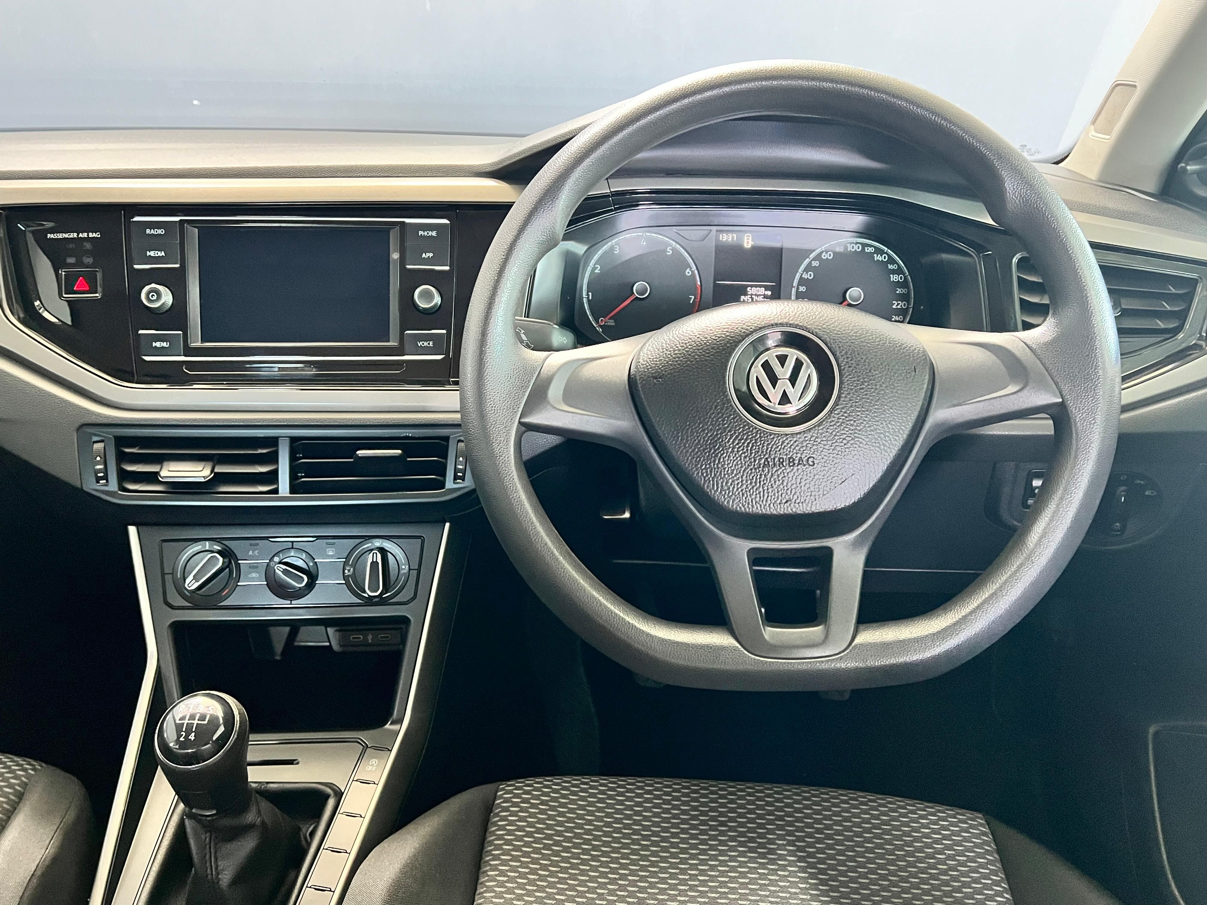 Volkswagen Polo Vivo 1.0 TSI  Trendline Polo Vivo 1.0 TSI  Trendline - 11