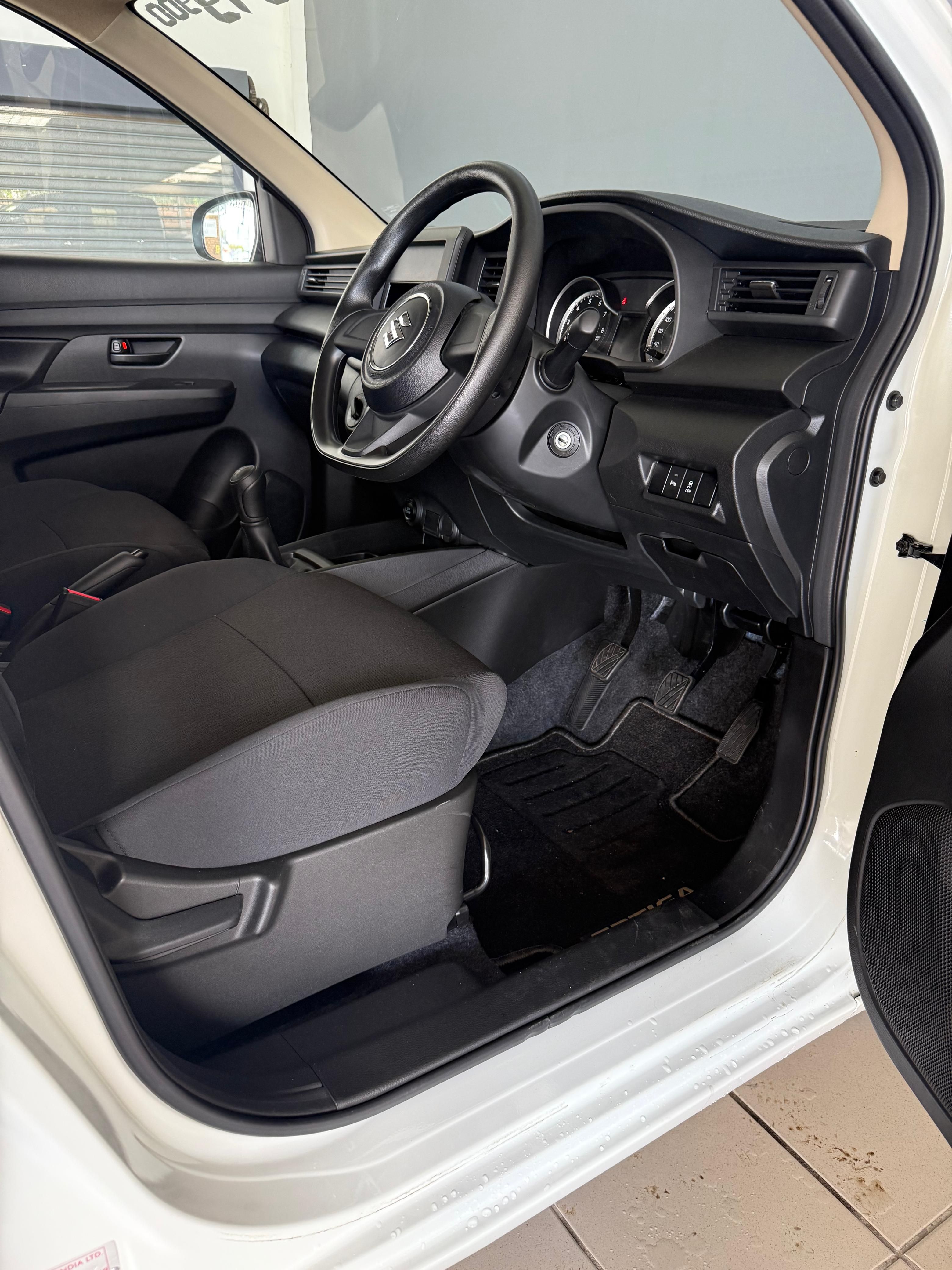 Suzuki Ertiga 1.5 GA Ertiga 1.5 GA