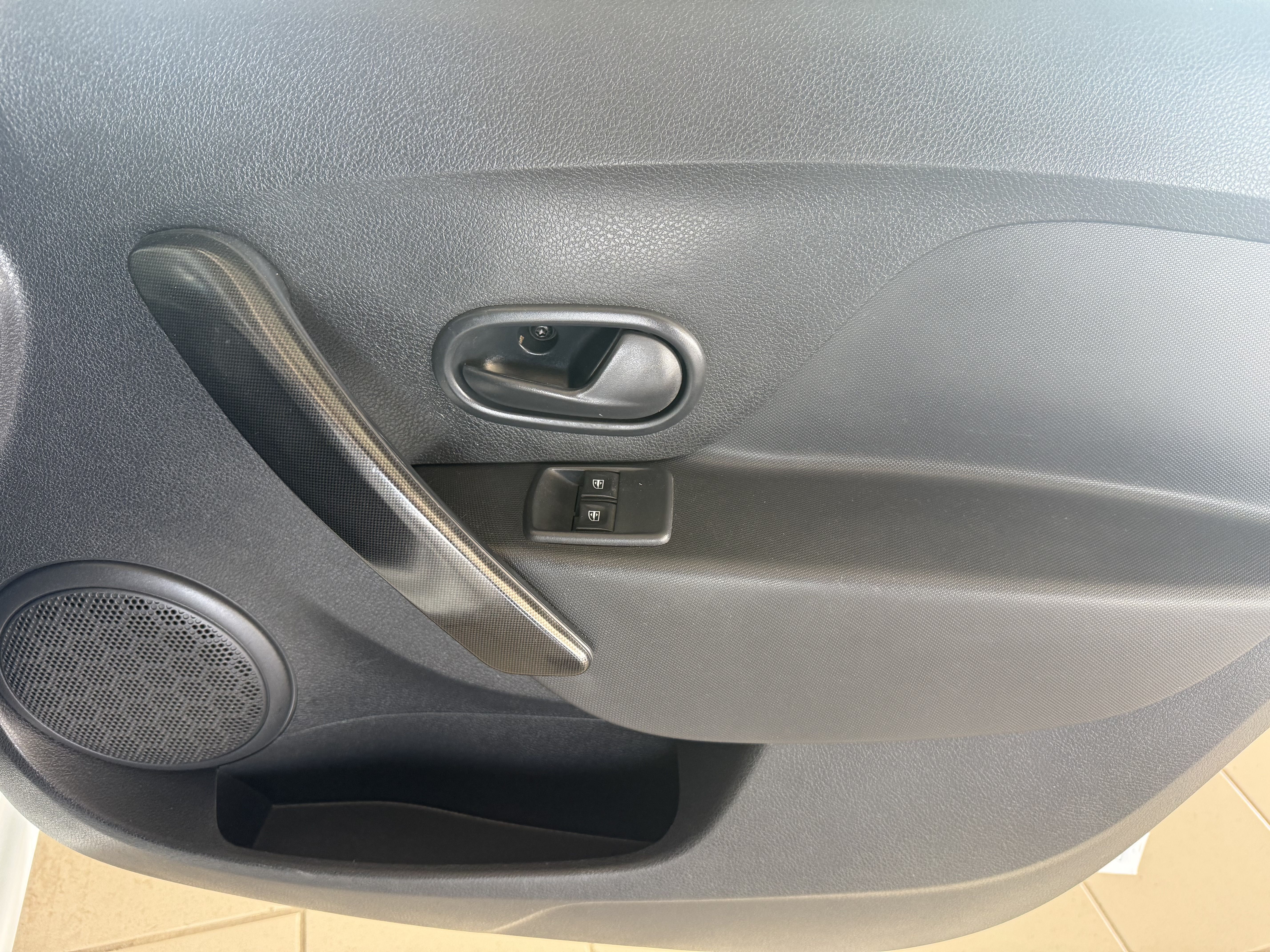 RENAULT SANDERO 900 T EXPRESSION SANDERO 900 T EXPRESSION