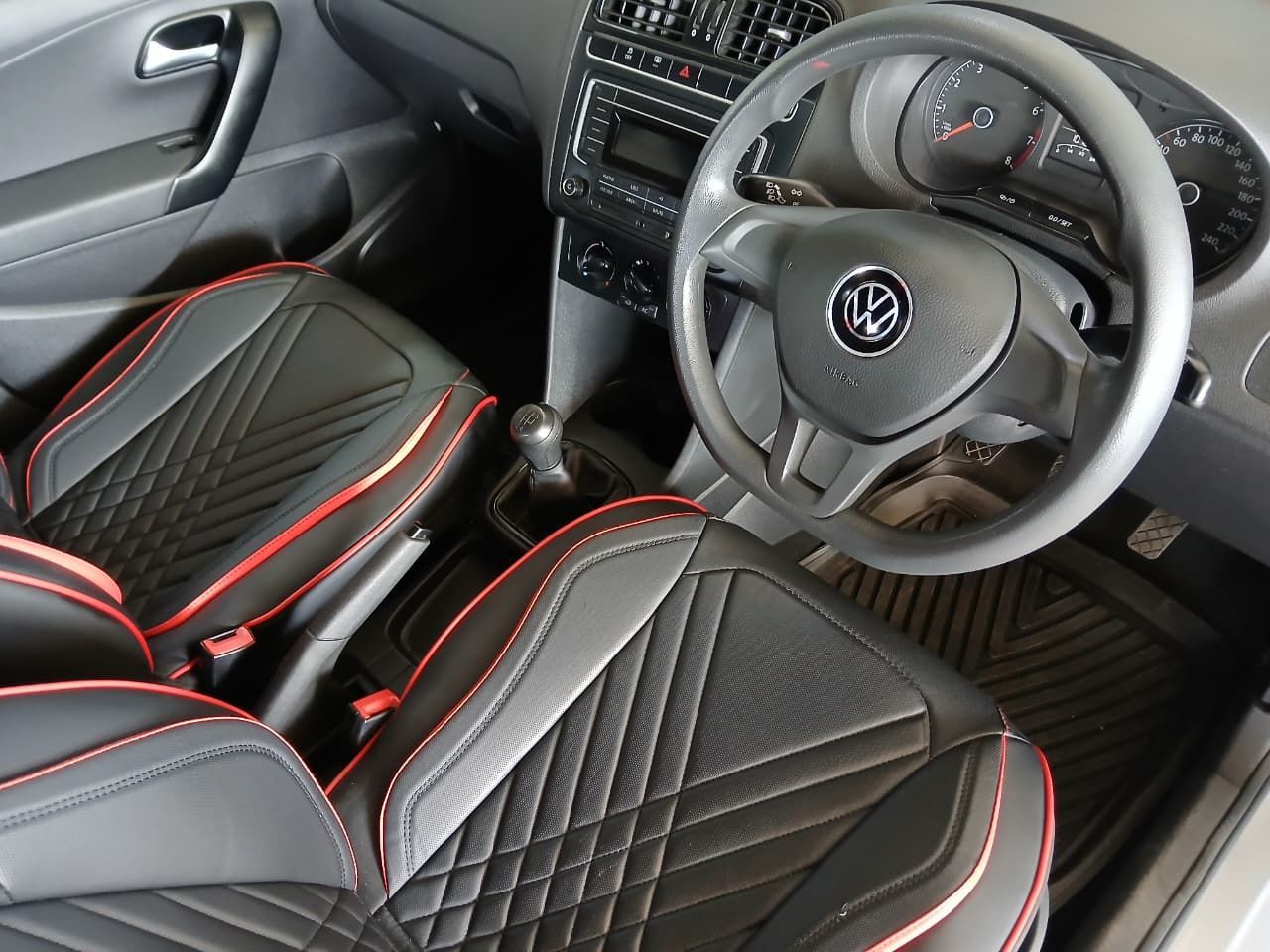 Volkswagen Polo Vivo 1.4 Trendline 5DR Polo Vivo 1.4 Trendline 5DR