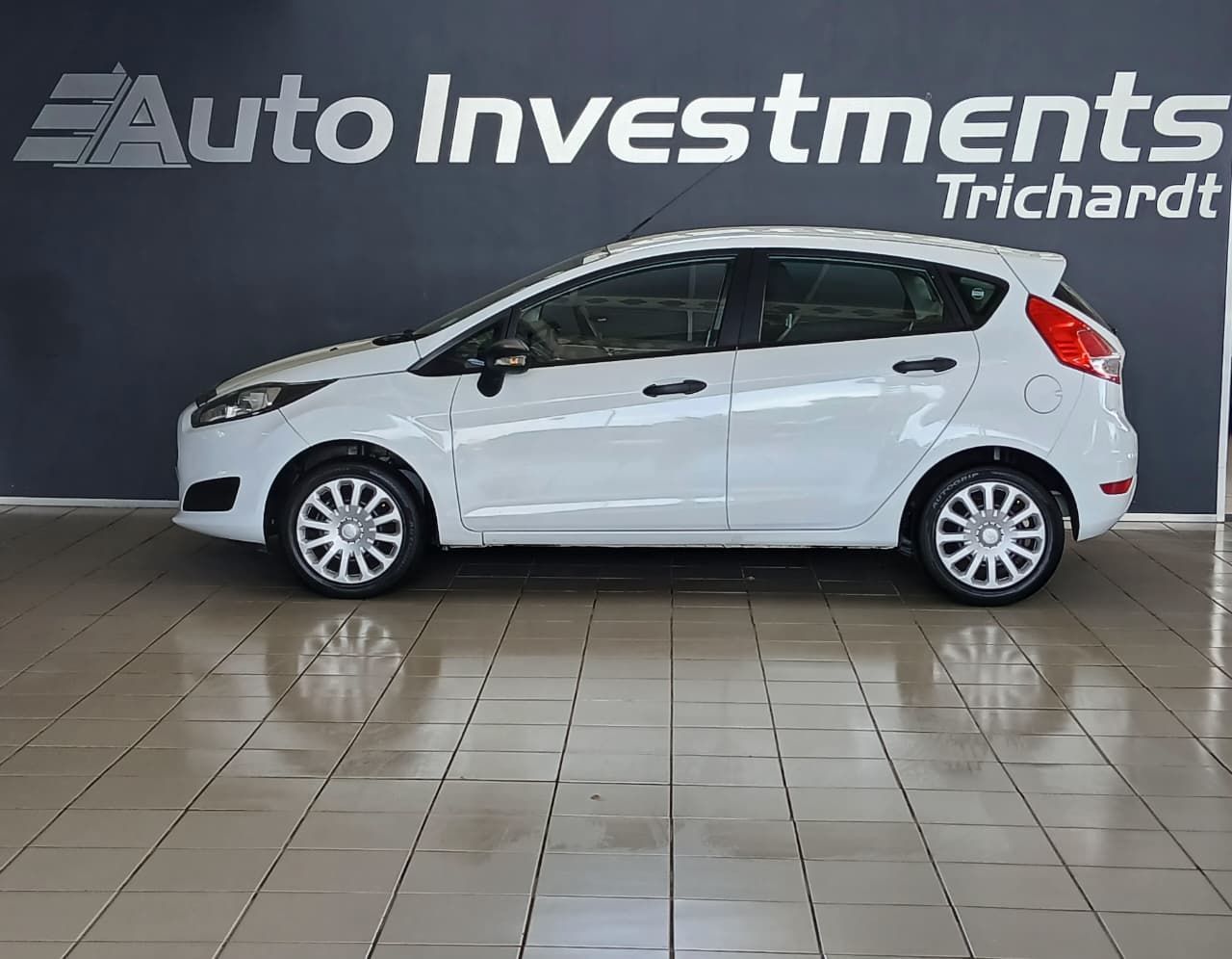 Ford Fiesta 1.4 Ambiente Fiesta 1.4 Ambiente